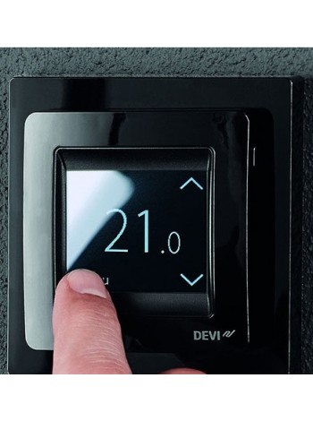 Терморегулятор для теплої підлоги DEVIreg Touch чорний